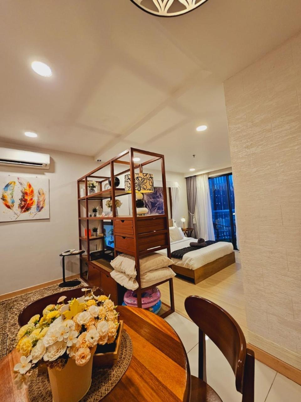 Timurbay By Irish Studio Suite Seaview Wifi Netflix Kuantan Dış mekan fotoğraf