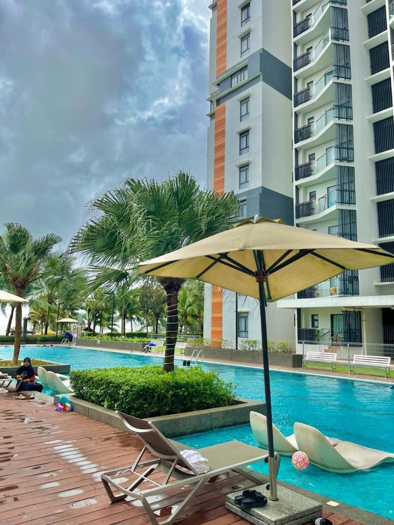 Timurbay By Irish Studio Suite Seaview Wifi Netflix Kuantan Dış mekan fotoğraf
